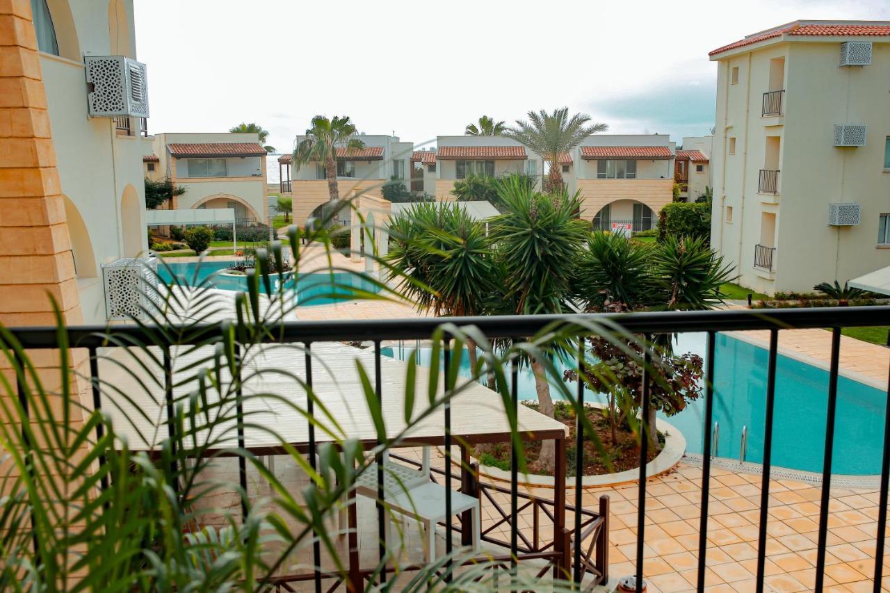 Fantastic 4 Cyprus First Line Beachfront Boghaz Экстерьер фото