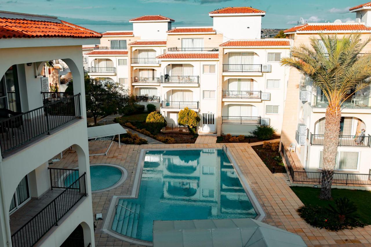 Fantastic 4 Cyprus First Line Beachfront Boghaz Экстерьер фото