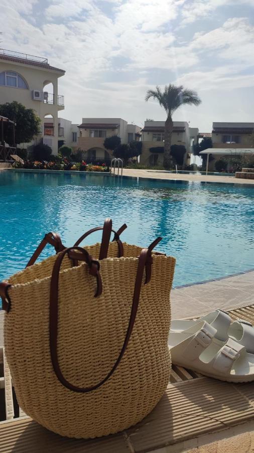 Fantastic 4 Cyprus First Line Beachfront Boghaz Экстерьер фото